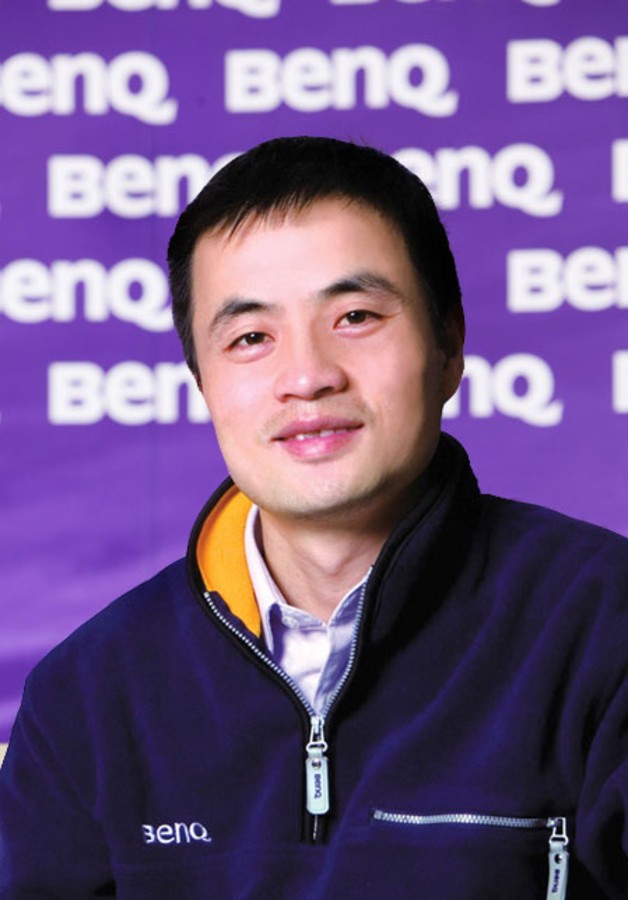 【高清图】 明基投影机事业部总监黄振宇做客zol图1