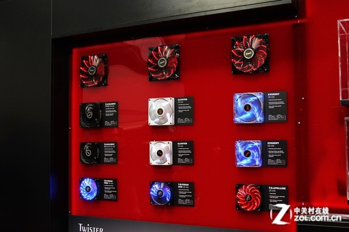 ������ 