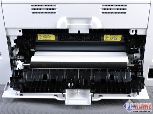 【高清图】 桌面彩色激打新品 佳能lbp7010c评测图9