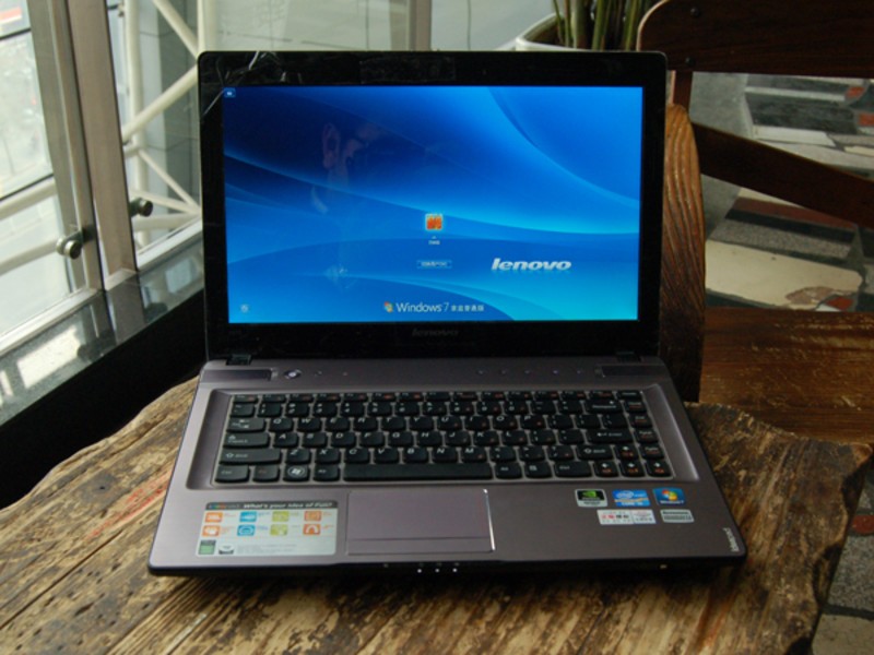 【高清图】 加99元送手机 联想y470n超低价4799元图1