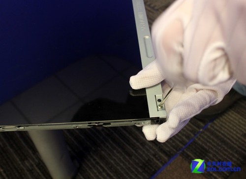 剥离子怎么使用拆了才知其道理 IPS无边硬屏拆解测试_https://www.jmylbn.com_新闻资讯_第5张