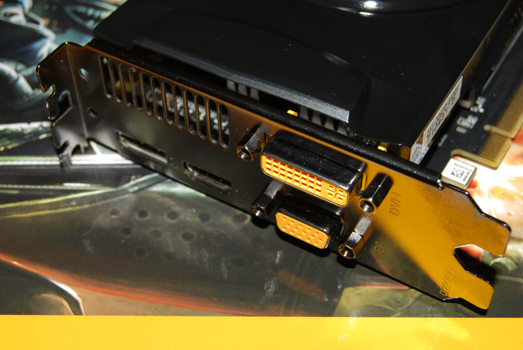 【高清图】 性能品质都兼顾 千元级560se显卡推荐图5