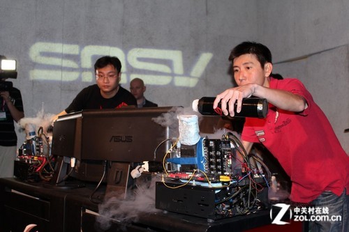 ��˶ROG������ 