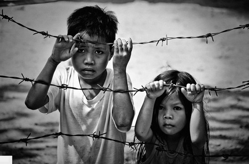 菲律宾摄影家镜头下的海滨孩童