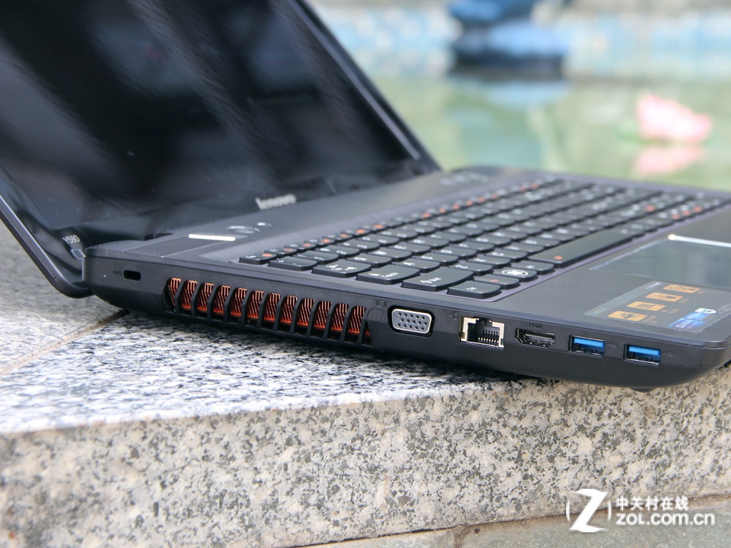 【高清图】 gtx 660m玩爽游戏必备 联想y580评测图12