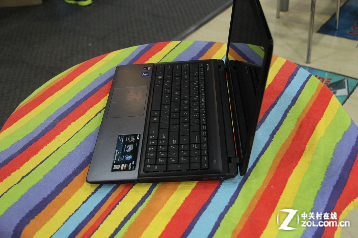 【高清图】 楔形底部 新apu平台华硕k55d卖场评测图6