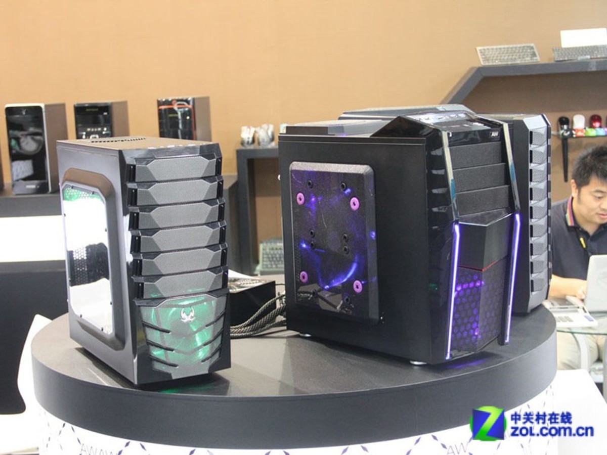 【高清图】 白色海盗王亮相 aw登陆2012台北电脑展图8