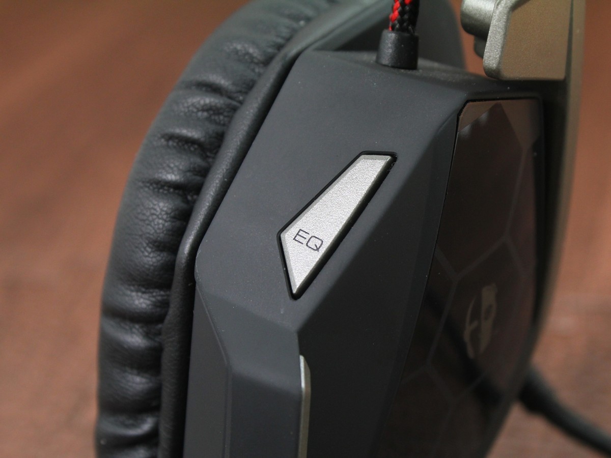 【高清图】 赛钛客cyborg f.r.e.q.5游戏耳机首测图37