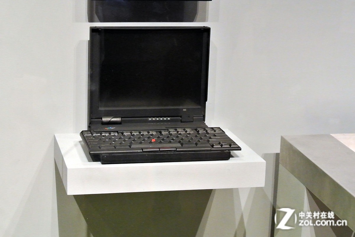 【高清图】 thinkpad蝴蝶机被moma博物馆永久收藏图2