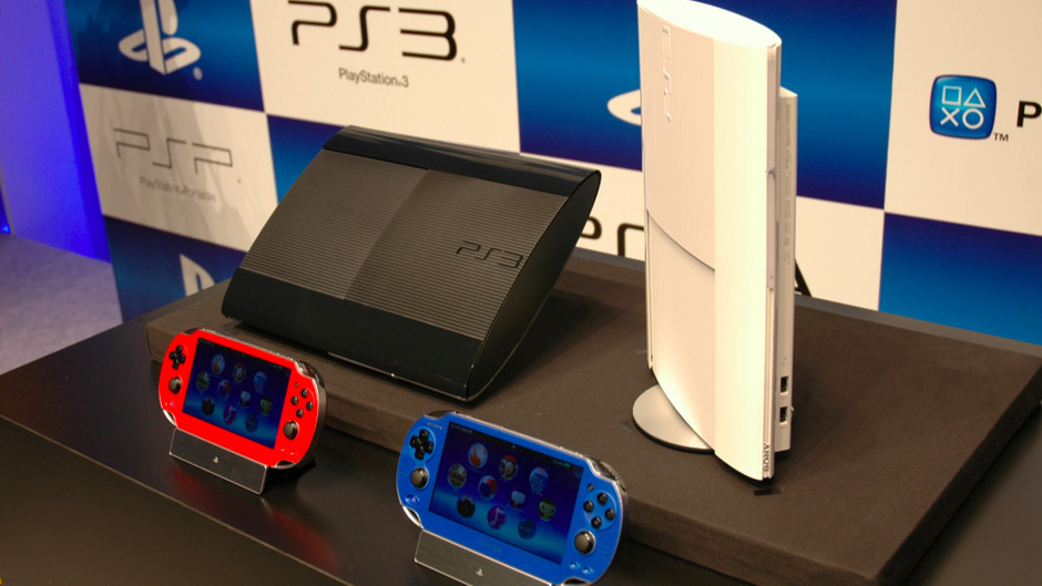 红蓝款psvita齐登场 索尼"新品"图赏